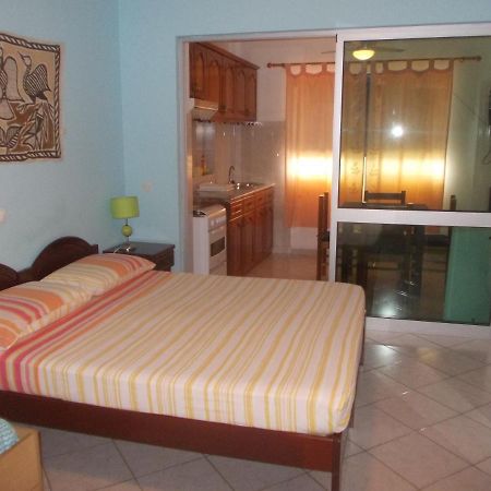 Casa Comba Bed & Breakfast Mindelo Bagian luar foto