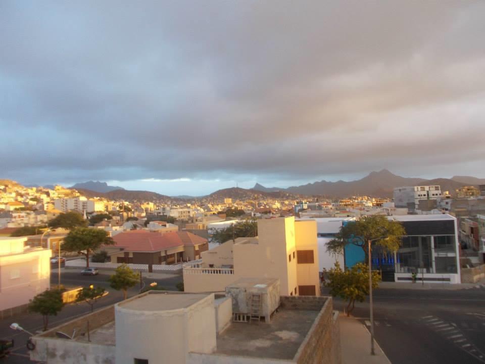 Casa Comba Bed & Breakfast Mindelo Bagian luar foto