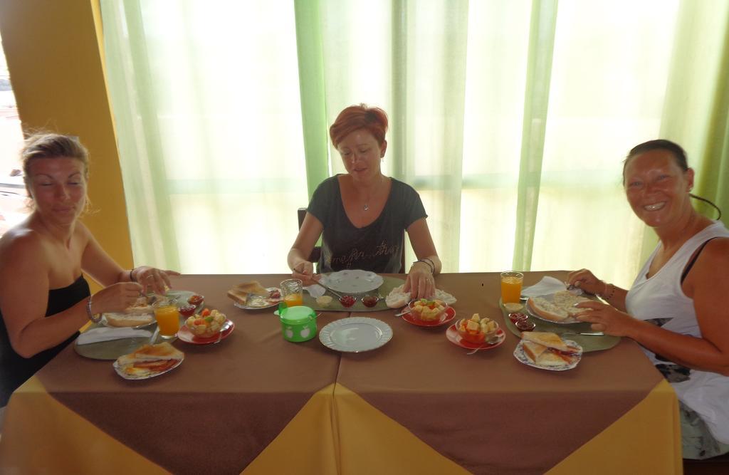Casa Comba Bed & Breakfast Mindelo Bagian luar foto