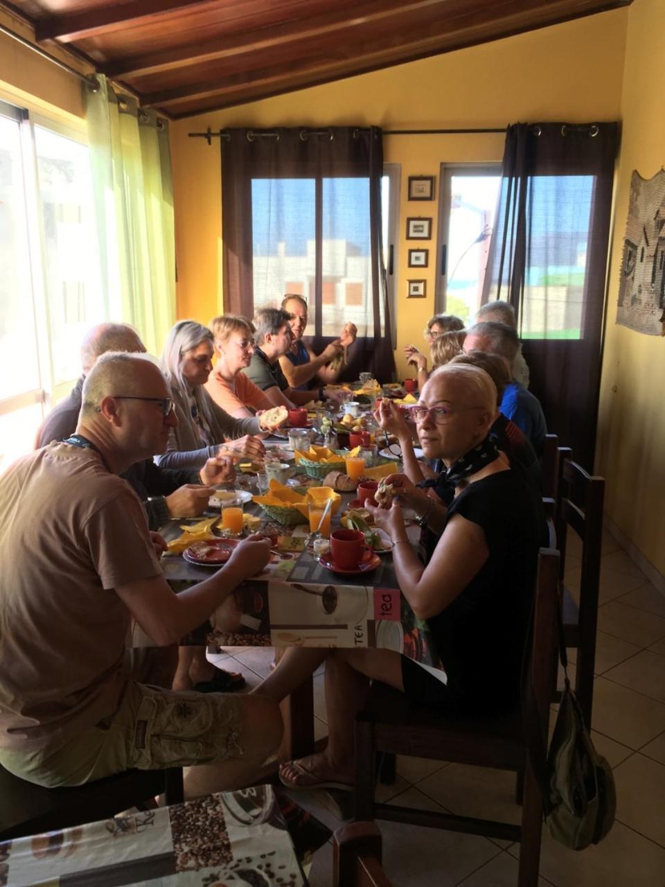 Casa Comba Bed & Breakfast Mindelo Bagian luar foto